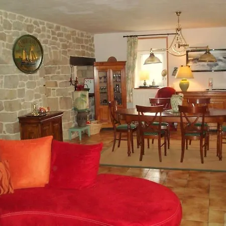 Holiday home Belle Maison Bretonne Typique Pres De La